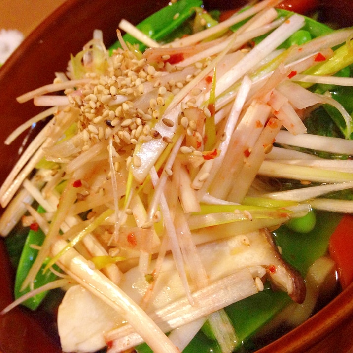 スナップエンドウの野菜塩ラーメン